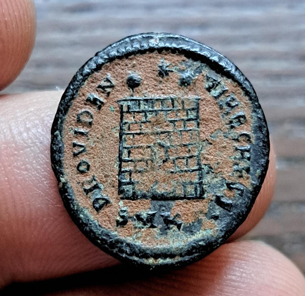 Constantin - Porte de camps (Héraklée), Enlèvement ou Envoi, Autres pays, Monnaie en vrac