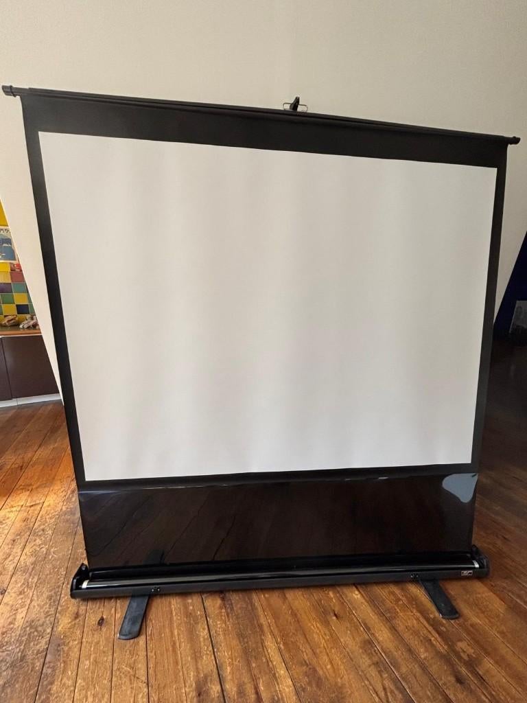 Draagbaar Projectiescherm, TV, Hi-fi & Vidéo, Écrans de projection, Comme neuf, Manuel, Enlèvement