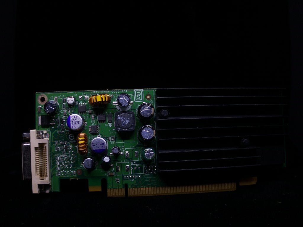 NVIDIA (K420, 3x NVS 315, NVS 285), ATI HD2400XT, MSI HD5450, Informatique & Logiciels, Enlèvement ou Envoi, Autres types, Nvidia