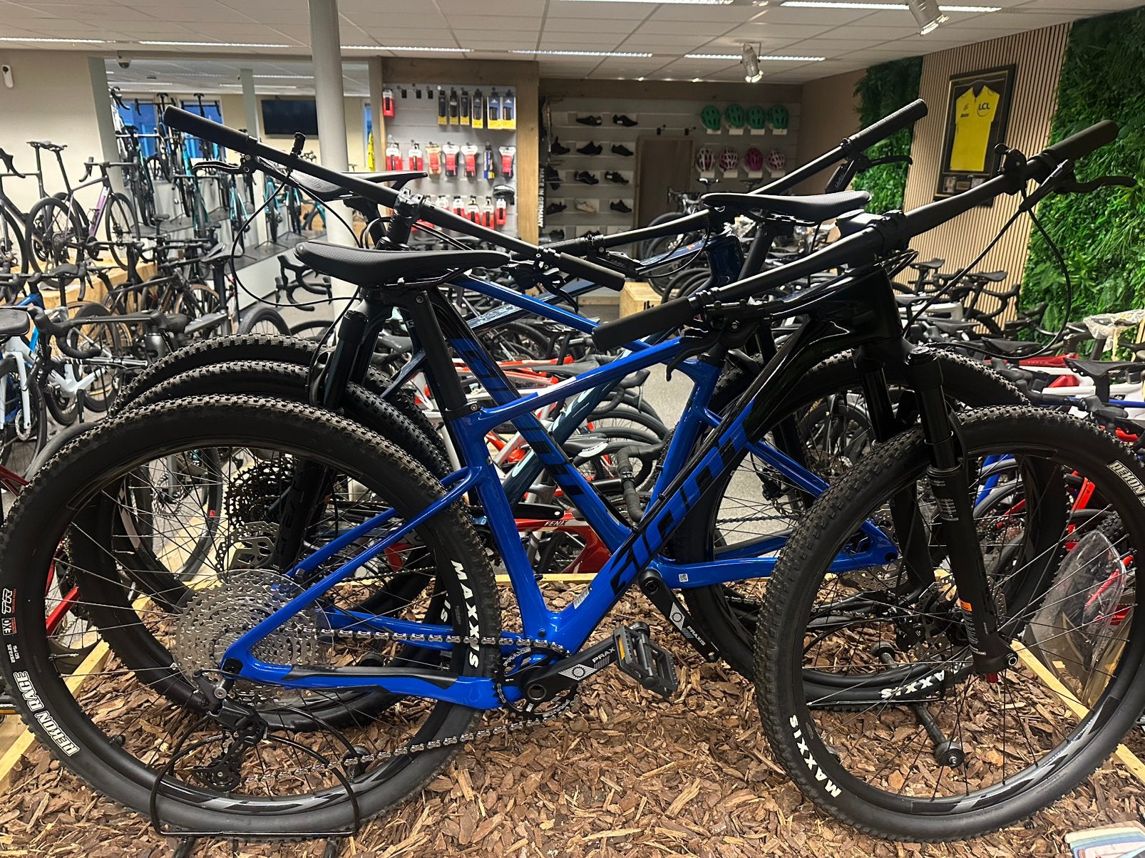 Nieuwe Giant XTc 3 / carbon / maat m goed bod mag !, Fietsen en Brommers, Ophalen, Nieuw, Giant
