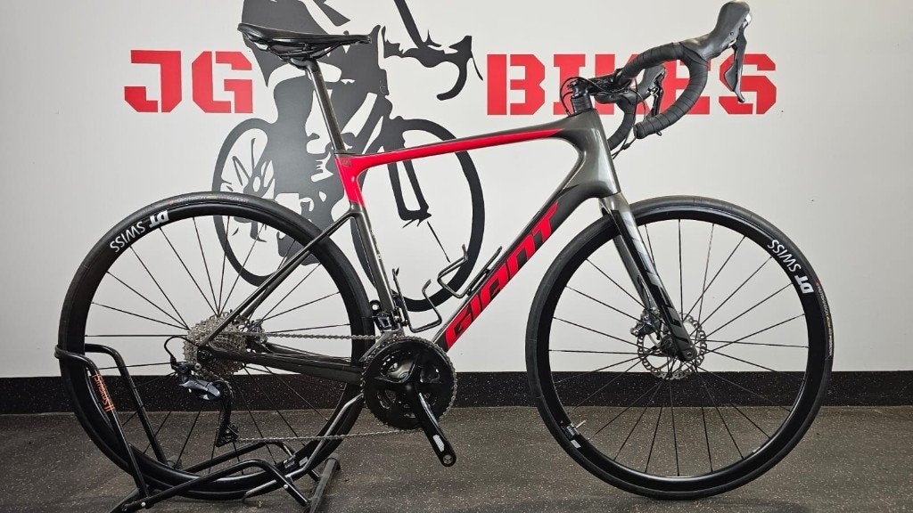 racefiets giant defy advanced 1 disc ultegra, Hobby en Vrije tijd, Overige Hobby en Vrije tijd, Zo goed als nieuw, Ophalen