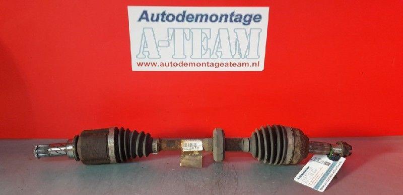 ARBRE DE TRANSMISSION AVANT GAUCHE Renault Twingo II (CN), Utilisé, Renault