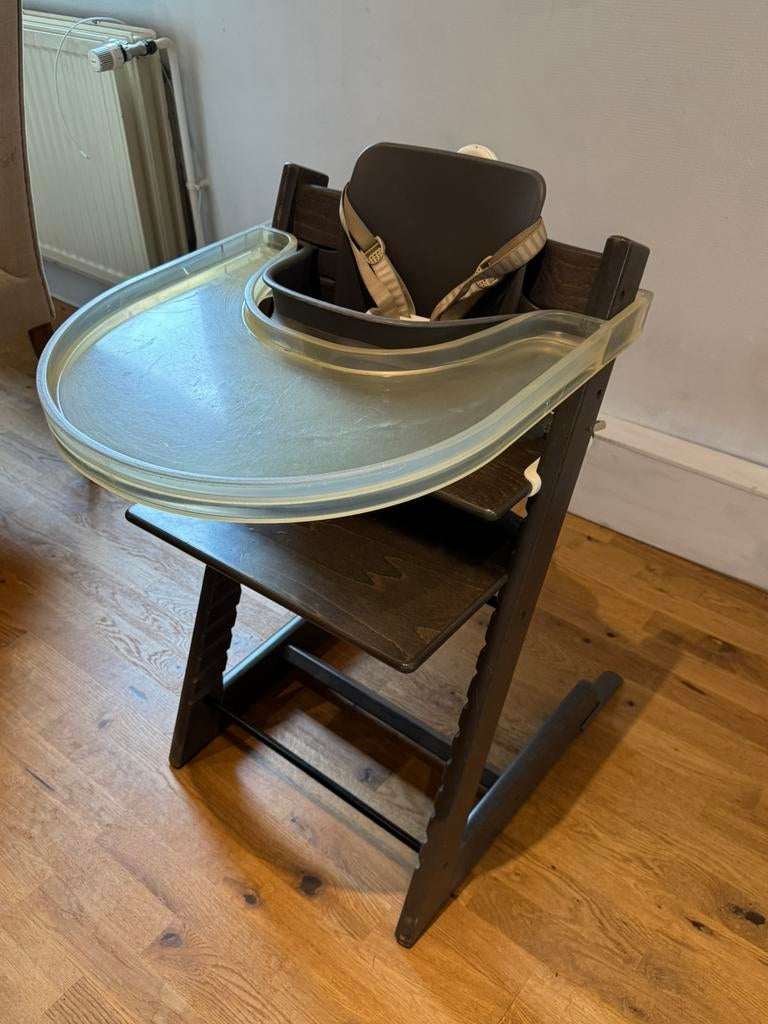 STOKKE Chaise evolutive Tripp Trapp, Enfants & Bébés, Enlèvement, Utilisé, Chaise évolutive, Ceinture(s)