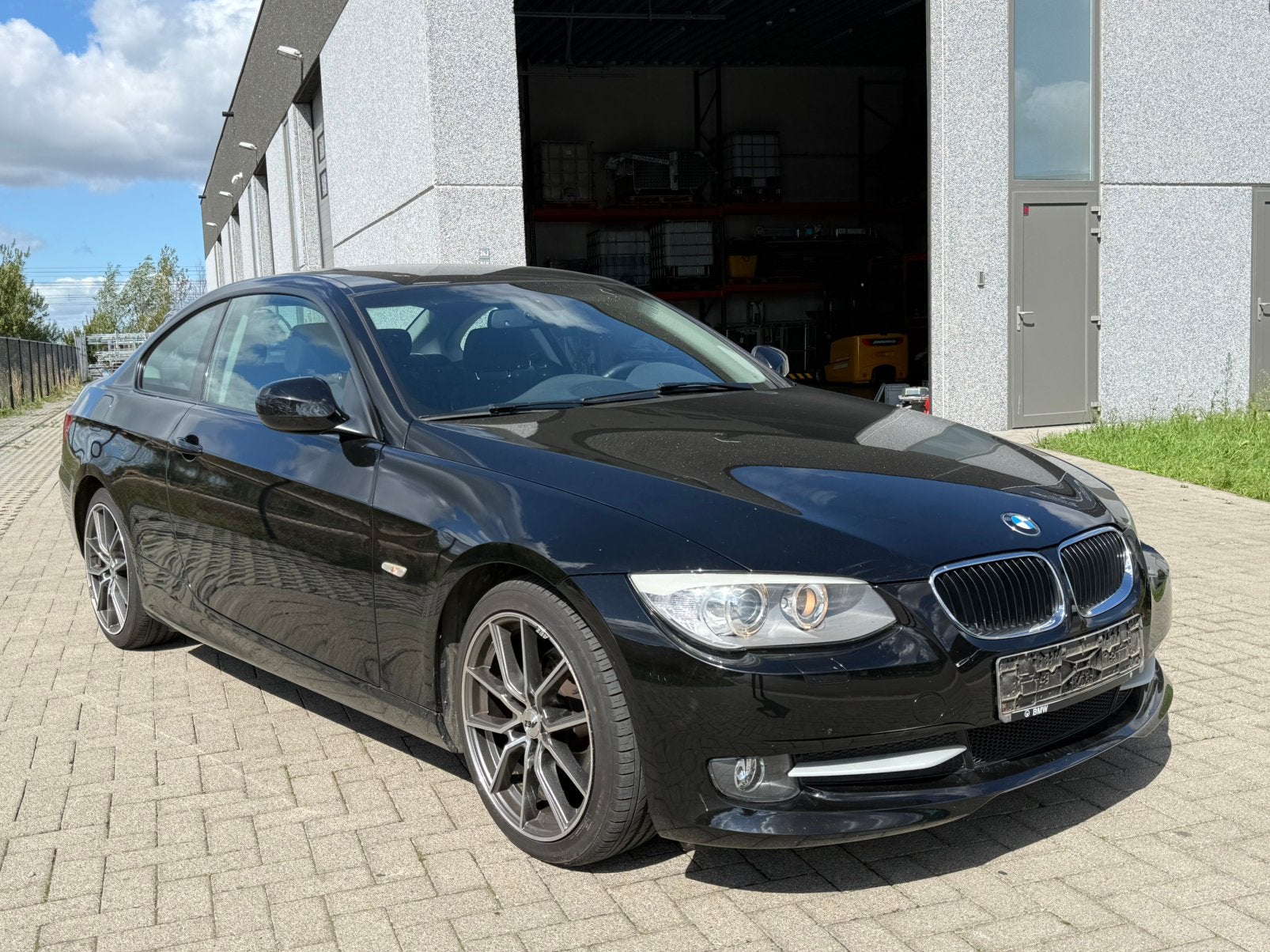 BMW 320i / Coupe benzine / 110.000 km Bj 2012, Autos, Achat, Entreprise, Essence, Coupé