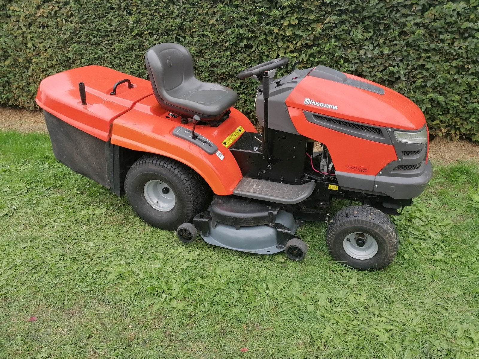 Tondeuse autoportée Kohler 2 cylindres Husqvarna CTH200 20 c, Jardin & Terrasse, Enlèvement ou Envoi