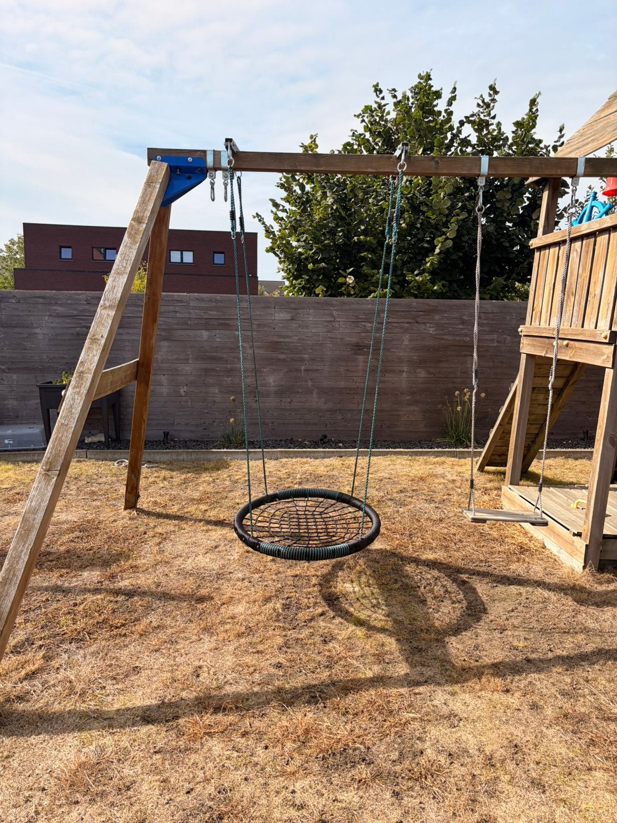 Schommelconstructie, 2 schommels + nestschommel + glijbaan, Kinderen en Baby's, Ophalen, Gebruikt, Klimwand, Aanbouwonderdeel