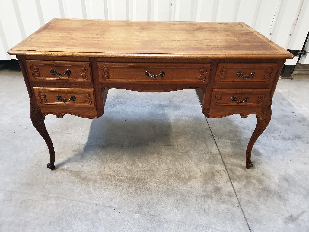 Louis XV Stijl bureau. Het kan geleverd worden., Antiek en Kunst, Ophalen