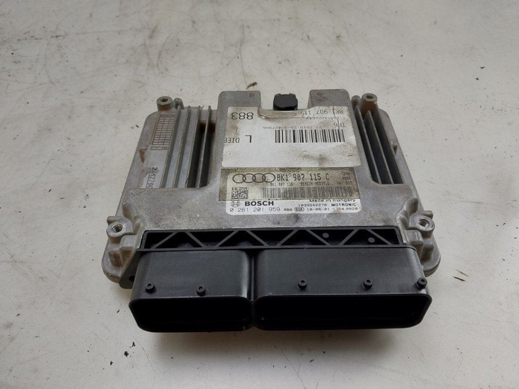 CALCULATEUR MOTEUR ECU Audi A4 (B8) (|8K1907115C|), Robert Bosch AG, Audi, Utilisé, Robert-Bosch-Allee 1
74232  Abstatt, DE