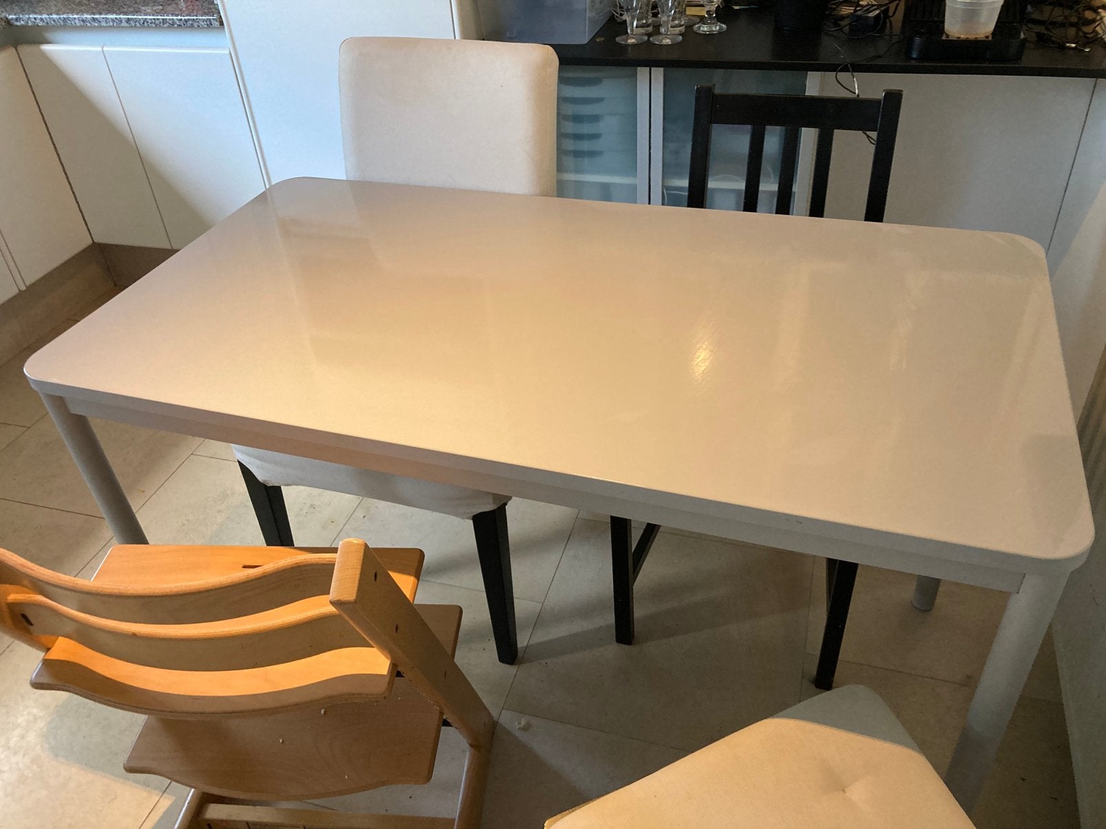 Ikea tafel tommaryd grijs, Enlèvement, Comme neuf