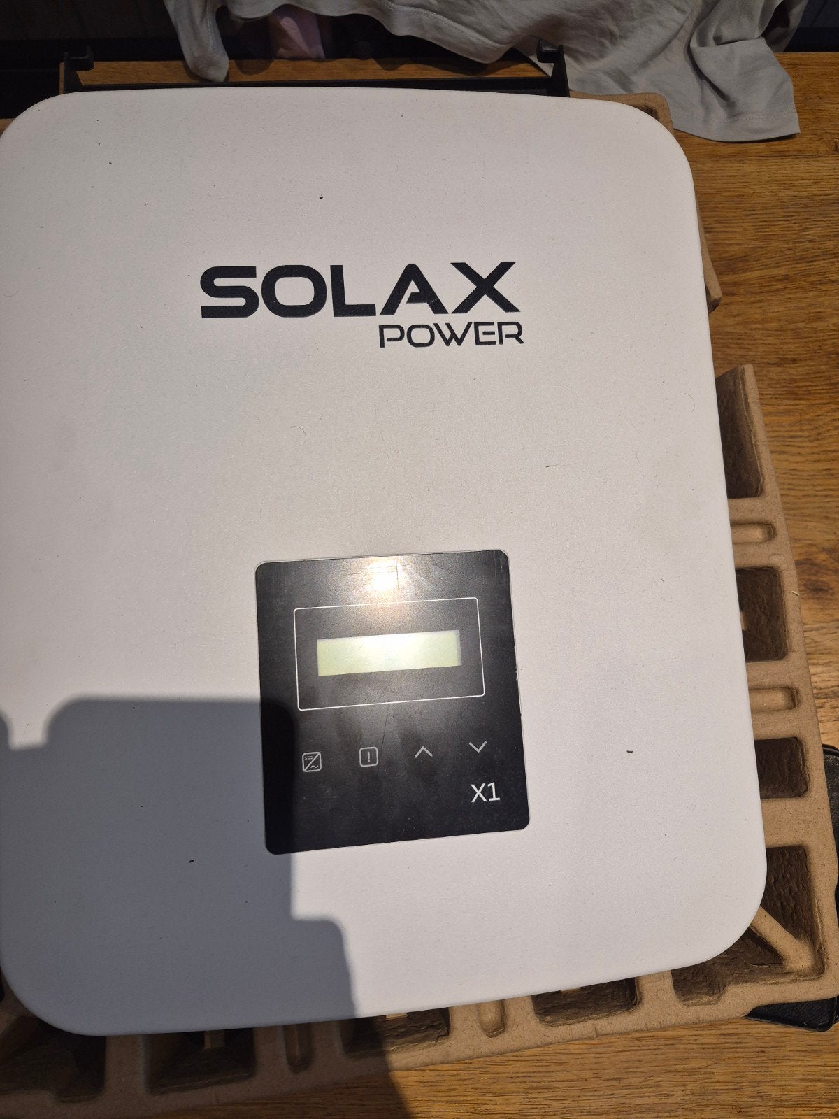 Omvormer, Doe-het-zelf en Bouw, Zonnepanelen en Toebehoren, Ophalen, Gebruikt