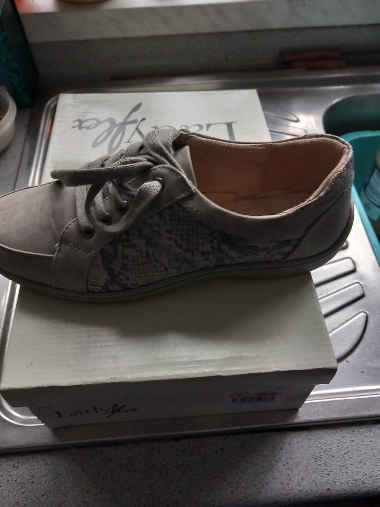 Damesschoenen, Ophalen, Nieuw, Wandelschoenen, Grijs
