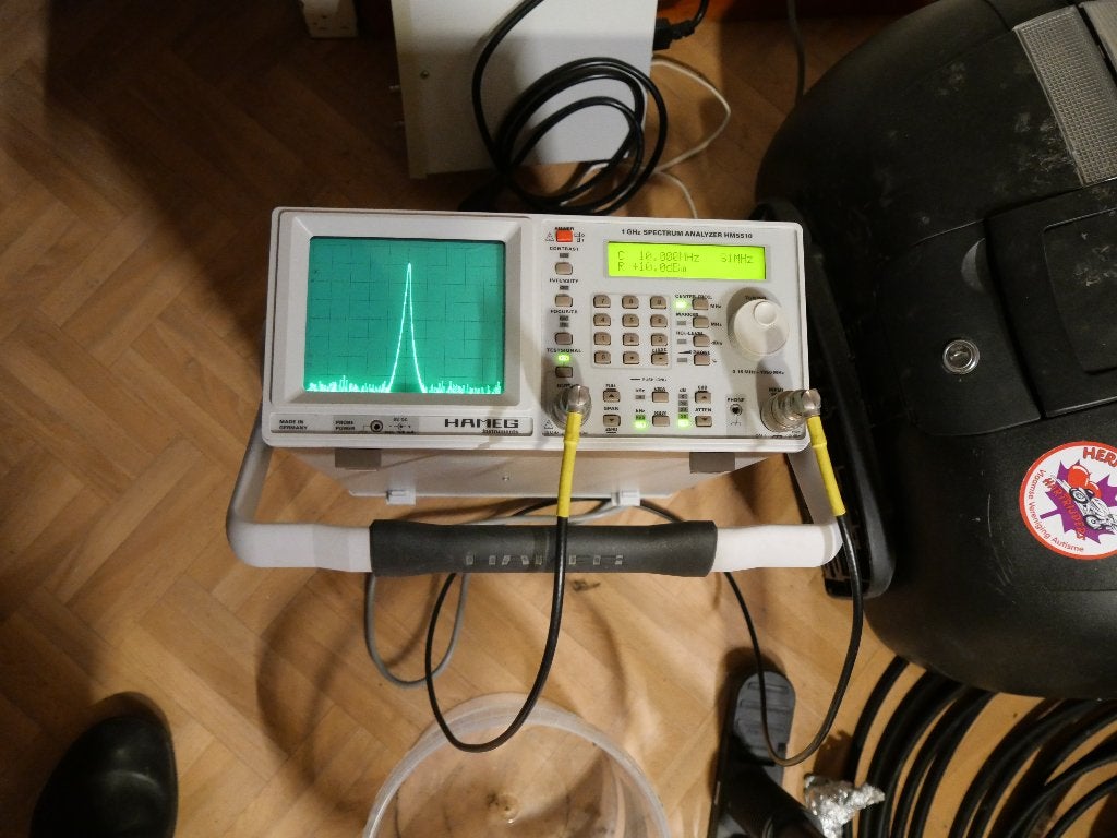 Spectrum analyzer HM5510, toetsenbord versleten., Ophalen, Gebruikt, Ontvanger