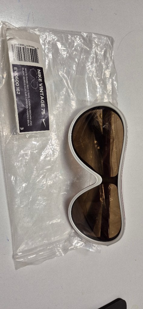 Lunette de soleil NIKE VINTAGE 75, Neuf, Autres marques, Autres couleurs, Enlèvement
