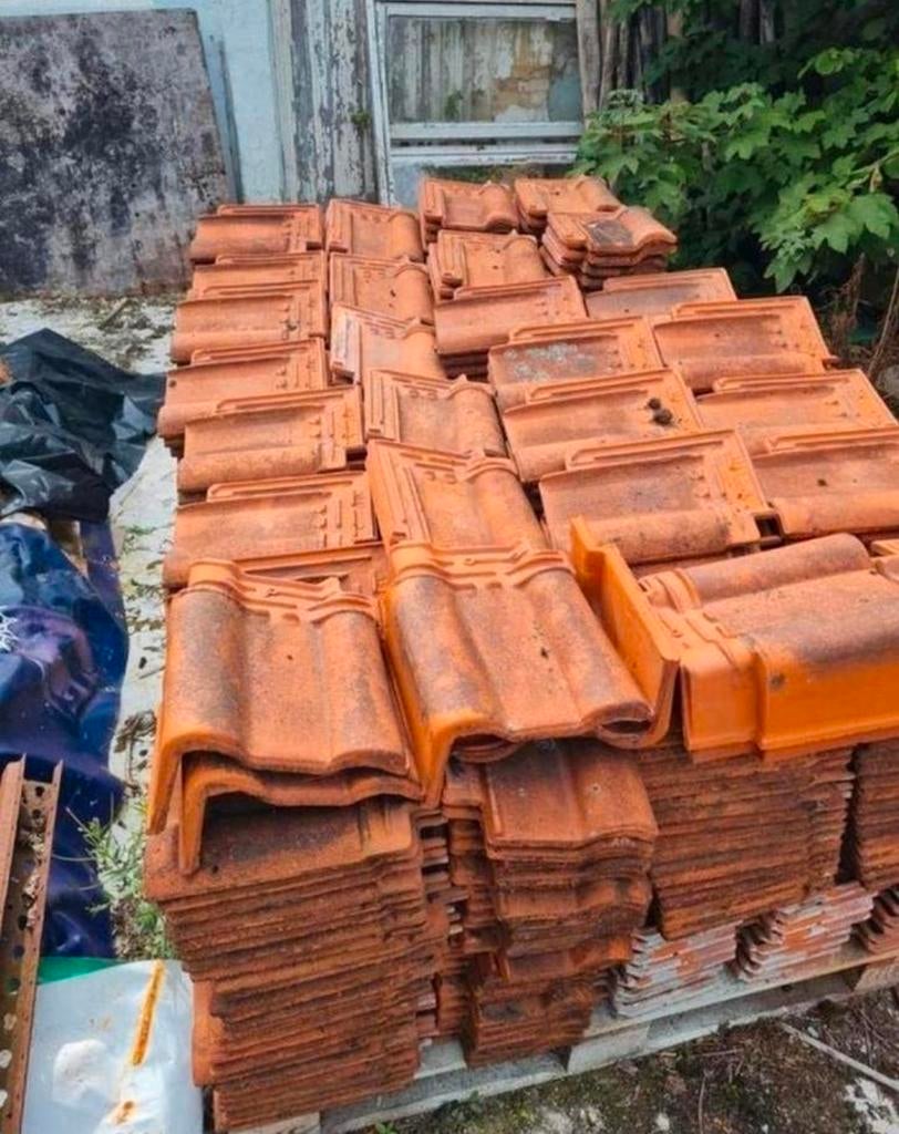 Tuiles Huguenot à prix avantageux, Enlèvement, Tuiles