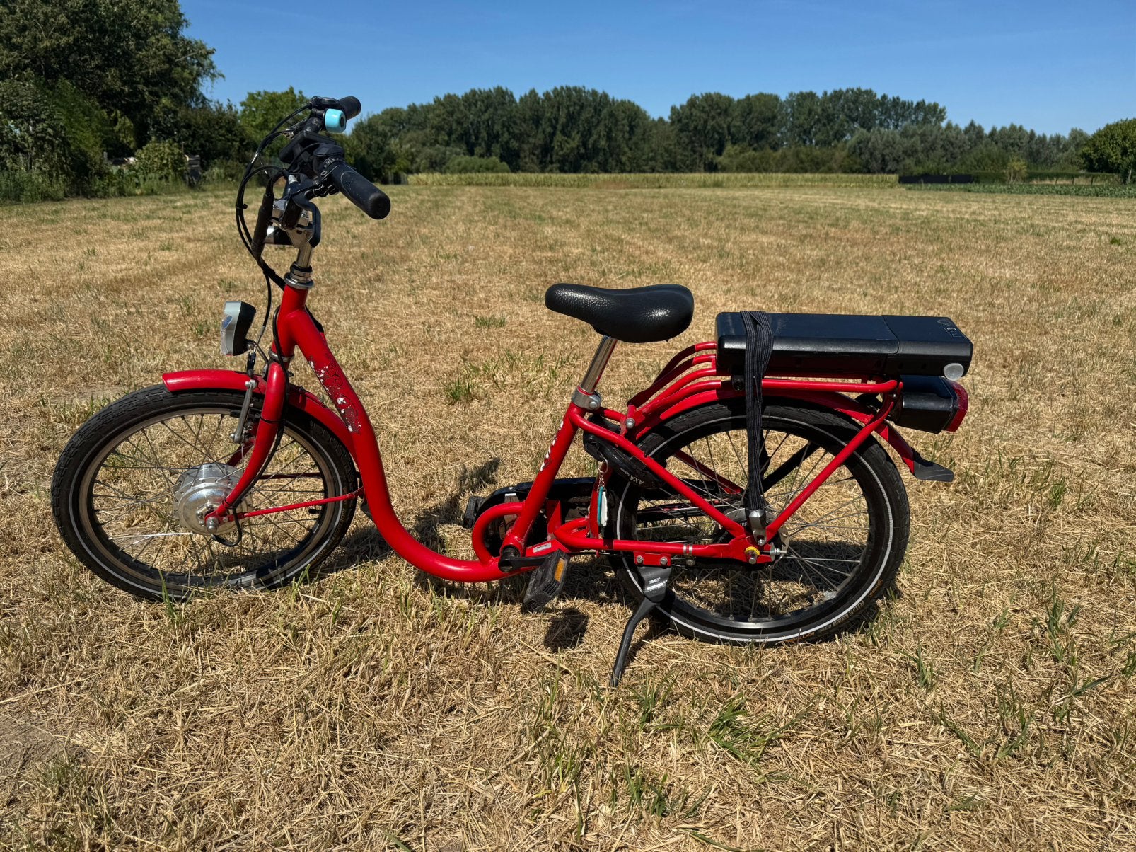 Elektrische kinderfiets POM Easy 20inch, Fietsen en Brommers, Ophalen, Zo goed als nieuw