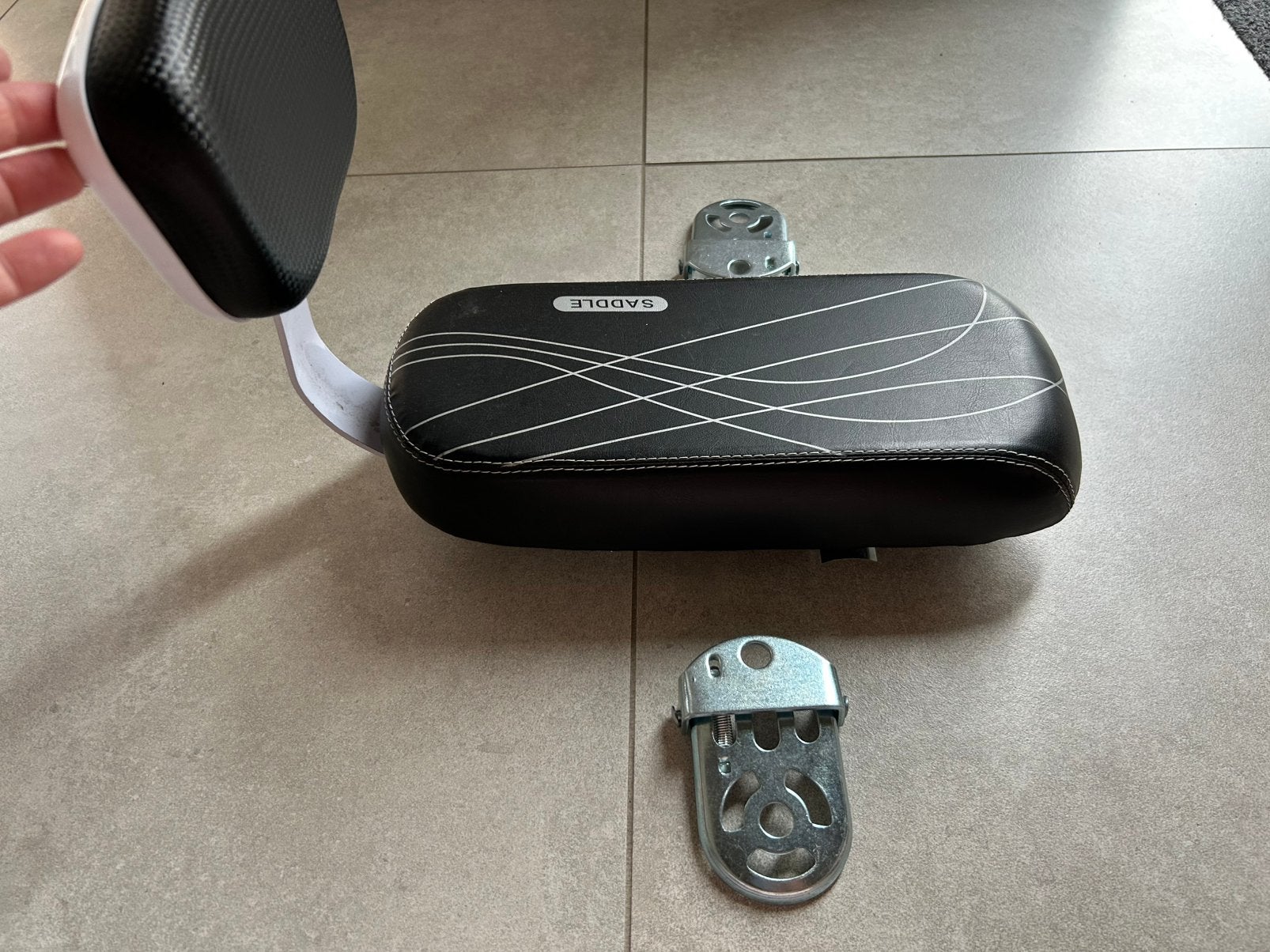 Fietszadel / kinderzitje voor achterop bagagerek, Enlèvement, Comme neuf, Selle