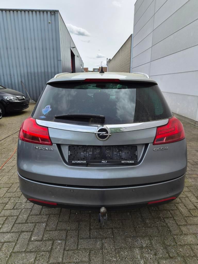 OPEL INSIGNIA 2 0 DIESEL., Autos, Opel, Cuir, Achat, Entreprise, Boîte manuelle