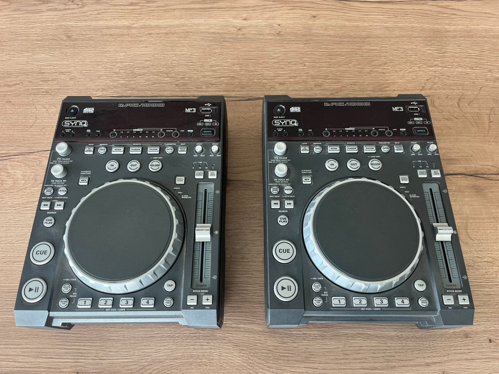 2x Synq DMC 1000, Enlèvement ou Envoi, Utilisé