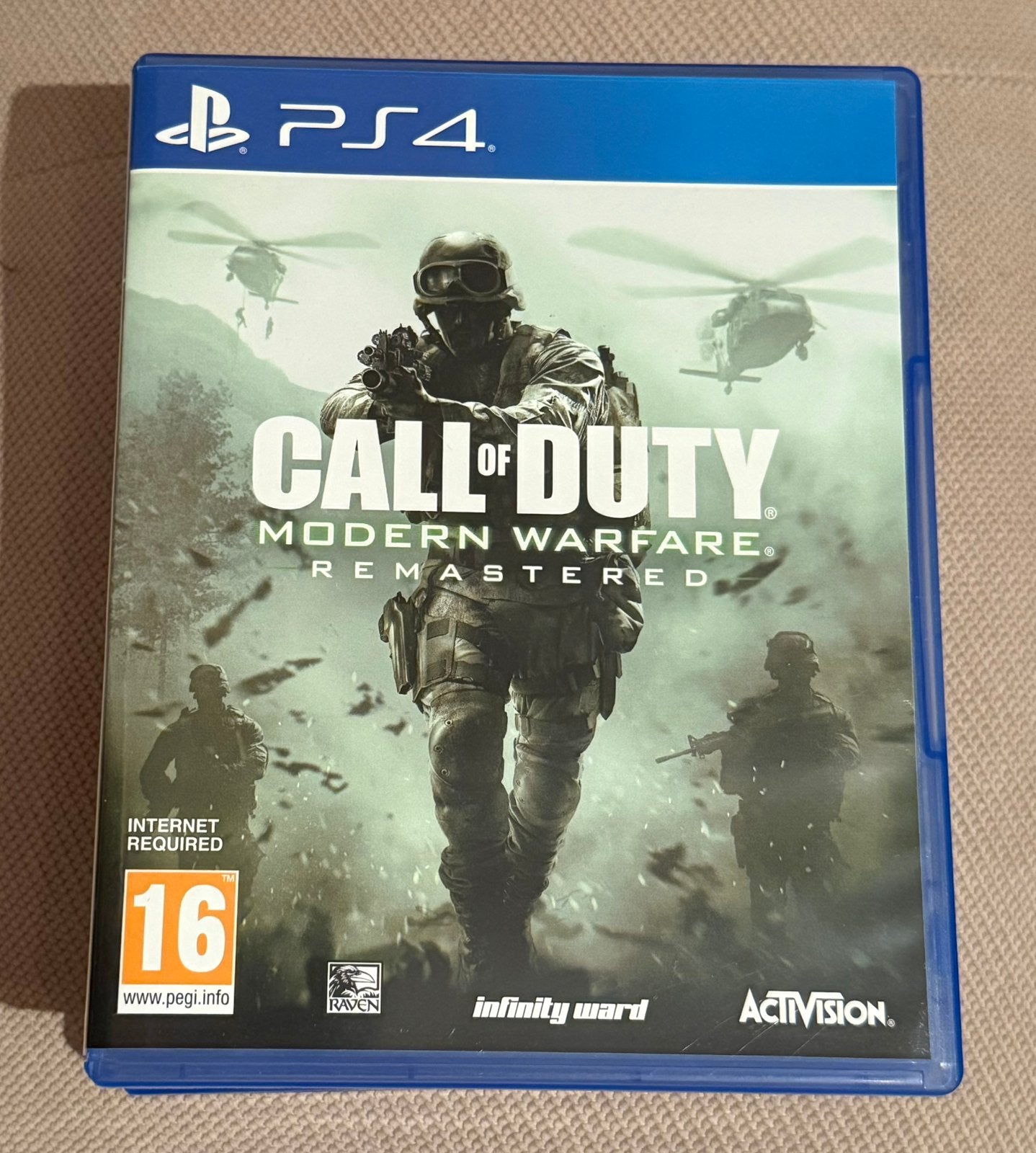 Call of Duty: Modern Warfare PS4 game, Enlèvement, Comme neuf