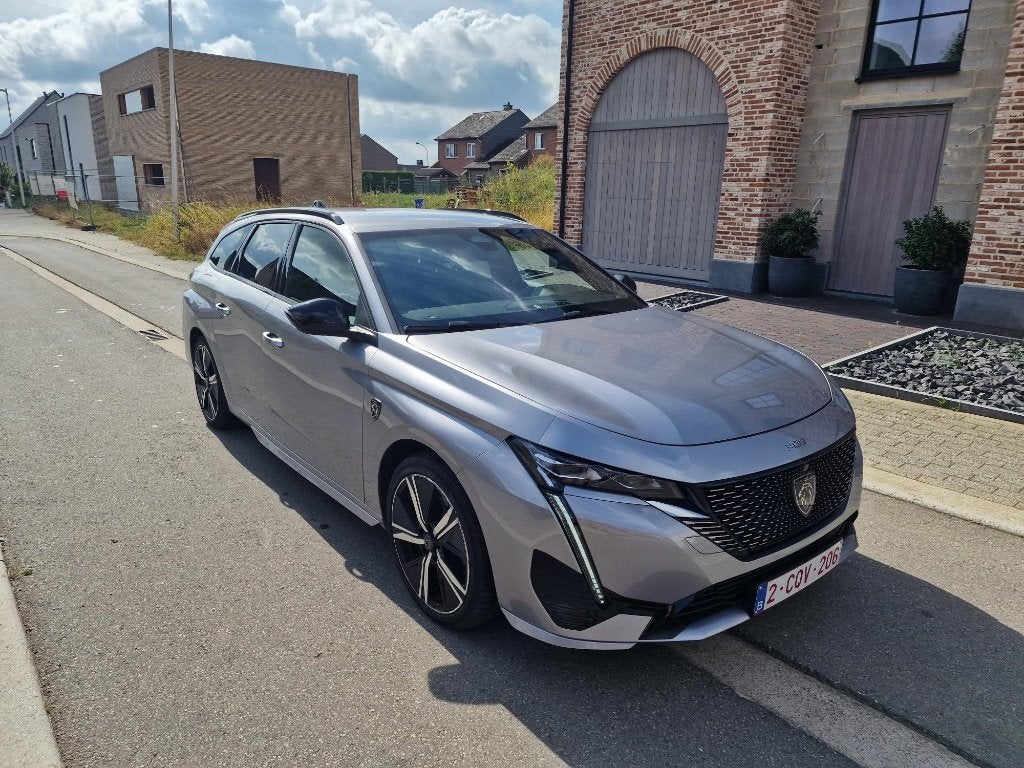 Peugeot 308 GT SW / E-DSC6 / Hybrid / Stationwagen, Auto's, Dealer onderhouden, Euro 6, 1199 cc, Leder en Stof