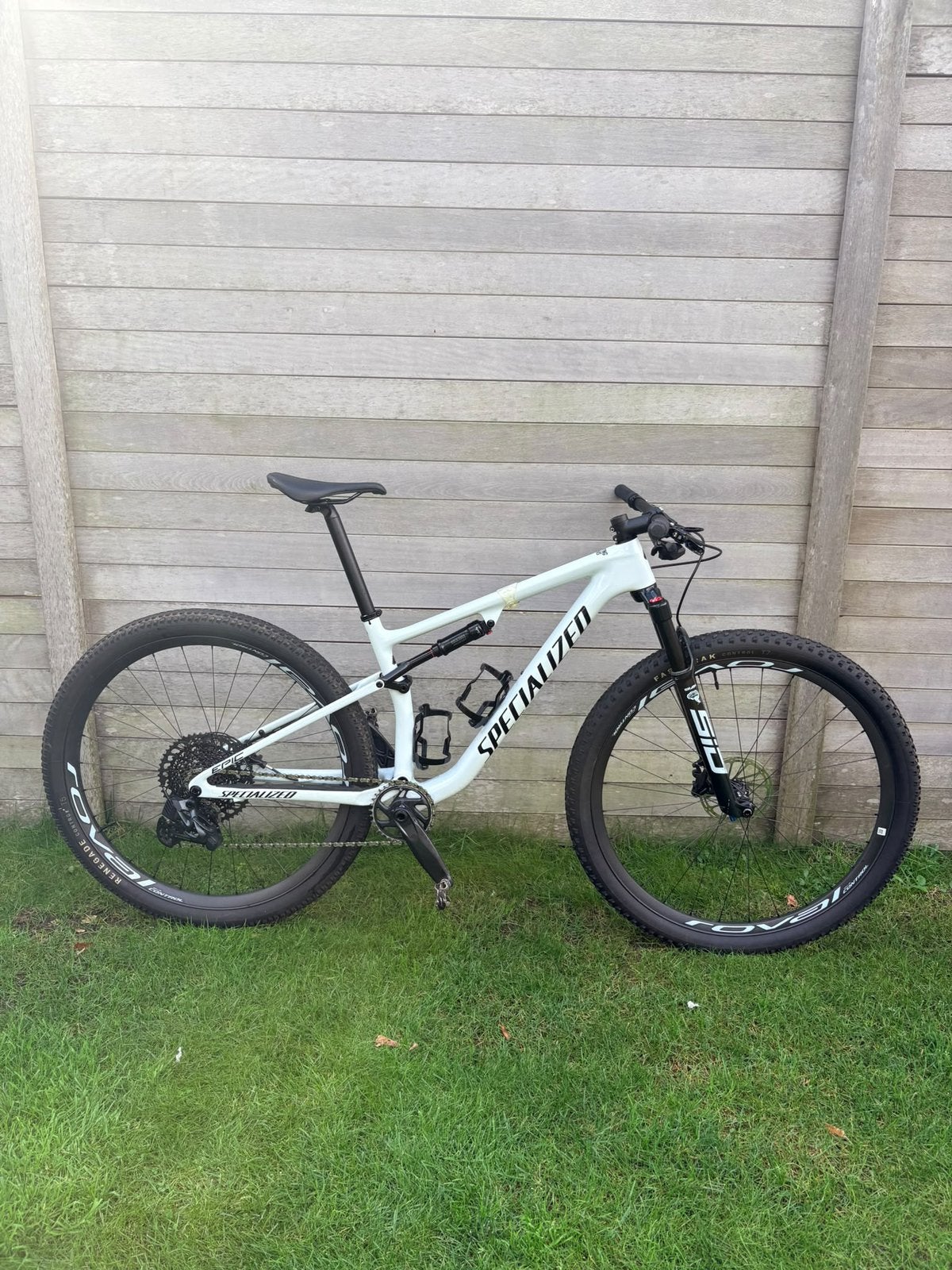 Specialized epic expert medium 2023, Enlèvement, Comme neuf