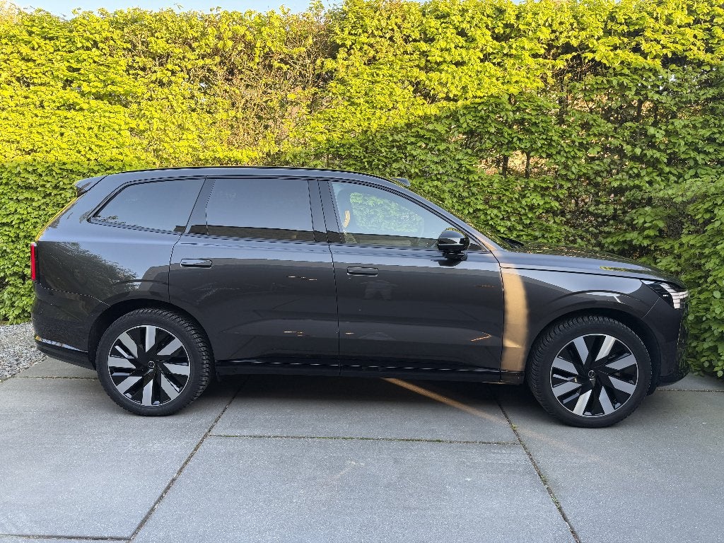 Volvo EX90, 107 kWh, Twin Motor Ultra 7 places - Full option, Autos, Argent ou Gris, Achat, 7 places, Entretenue par le concessionnaire