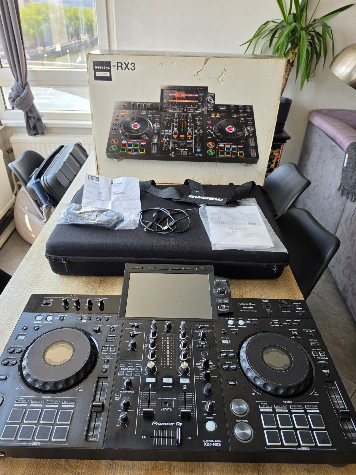 PIONEER XDJ RX3 état comme neuf + MAGMA Softcase, Enlèvement, Pioneer