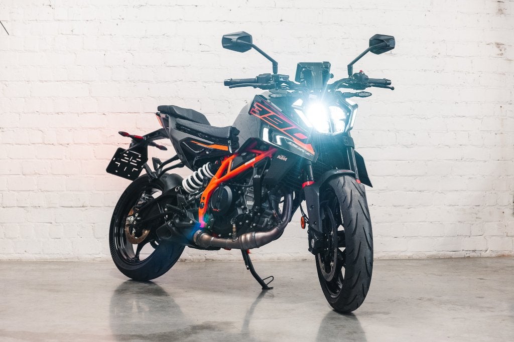 KTM 390 DUKE 2026 NAKED BIKE BLACK, 390 cc, Occasion, Bedrijf, ABS