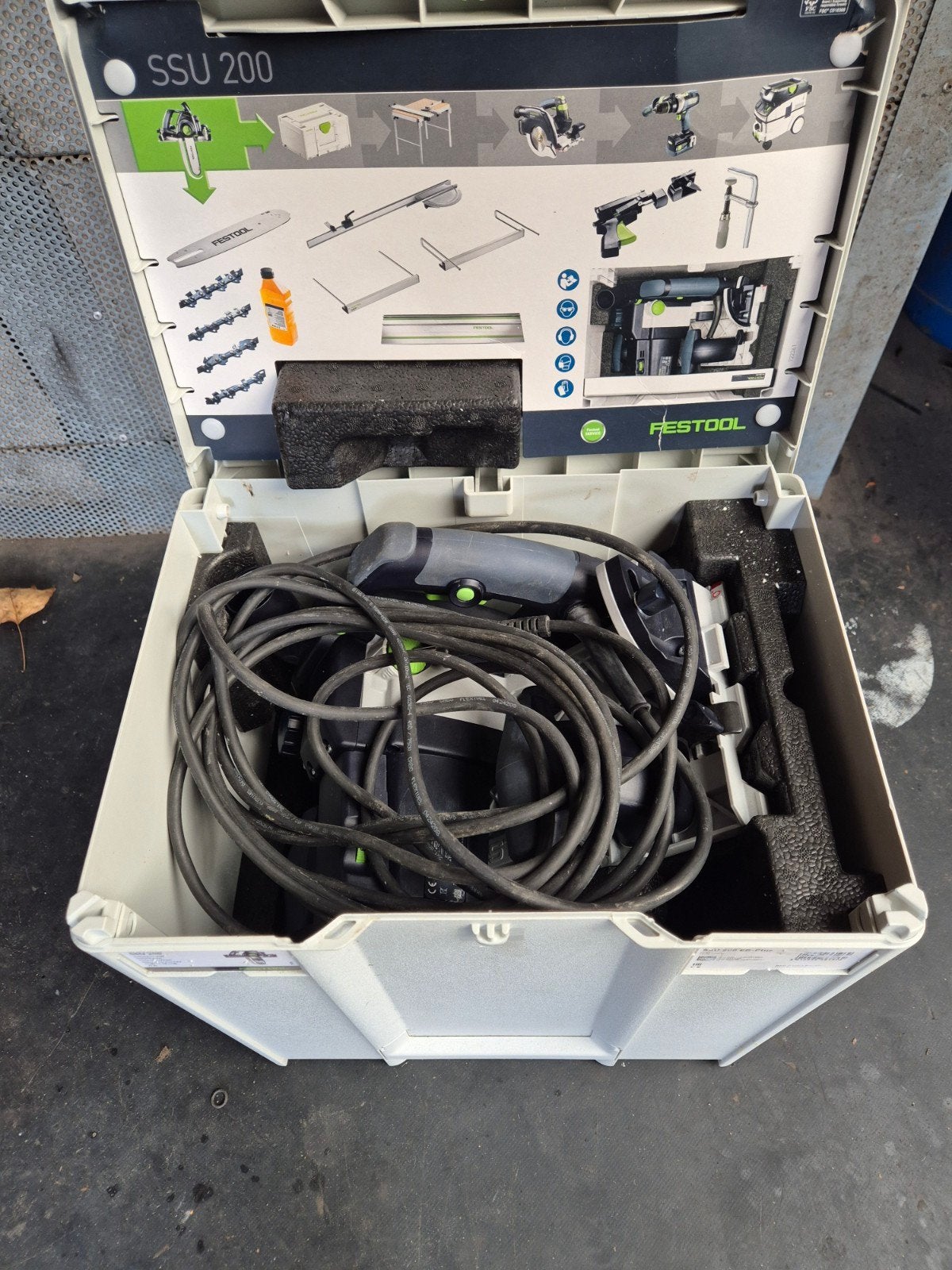 Scie à chaîne Festool SSU 200 EB-Plus UNIVERS, Tronçonneuse, 70 mm ou plus, Comme neuf, Enlèvement