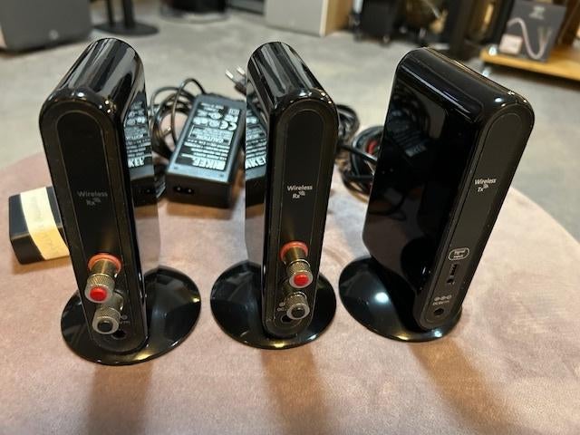 Wireless transmitter voor elke luidspreker, Enlèvement, Utilisé