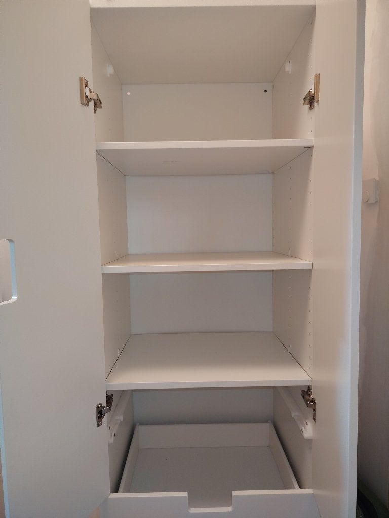 Witte IKEA-kleerkast met 3 lades – €30, Ophalen, Met lade(s), 50 tot 100 cm, Zo goed als nieuw