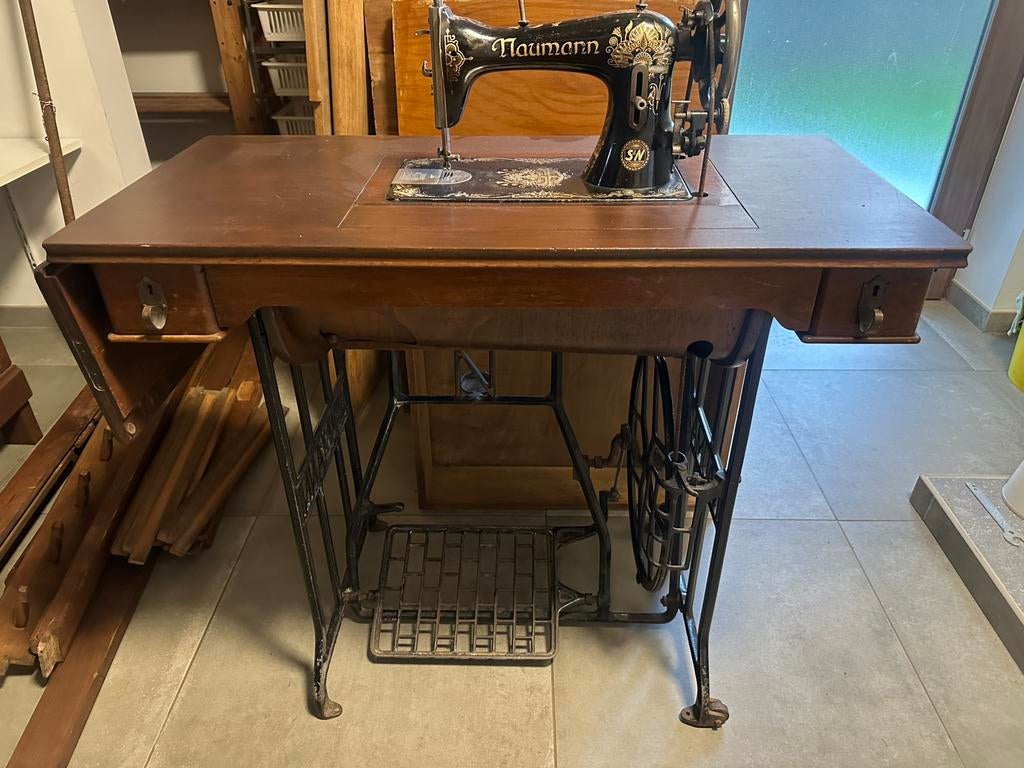 Naaimachine, antiek, naumann, Antiek en Kunst, Ophalen