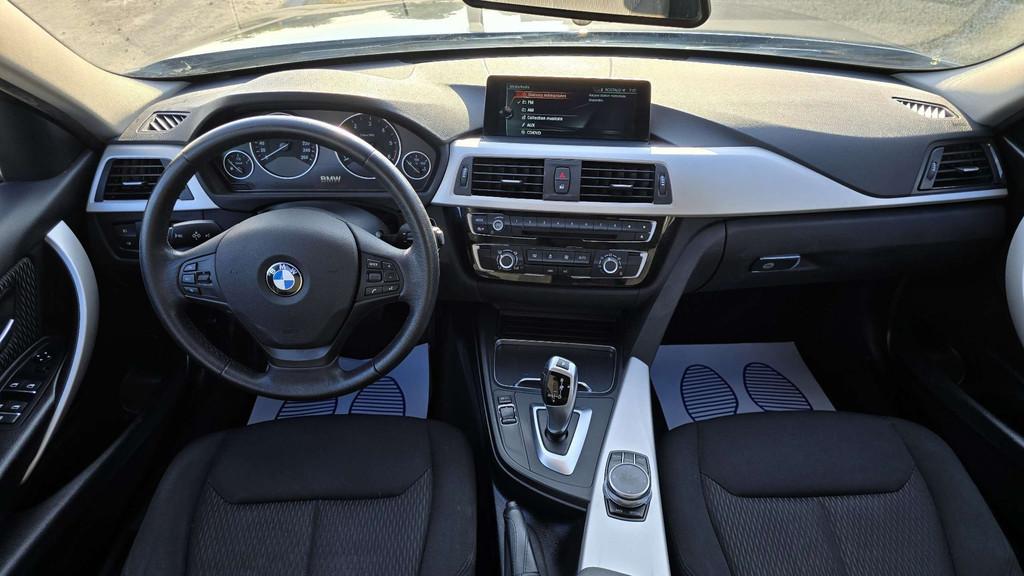 BMW 3 Serie 318 Boîte Auto. Superbe état Garantie 12 mois, Autos, BMW, 100 kW, Euro 6, 109 g/km, 136 ch