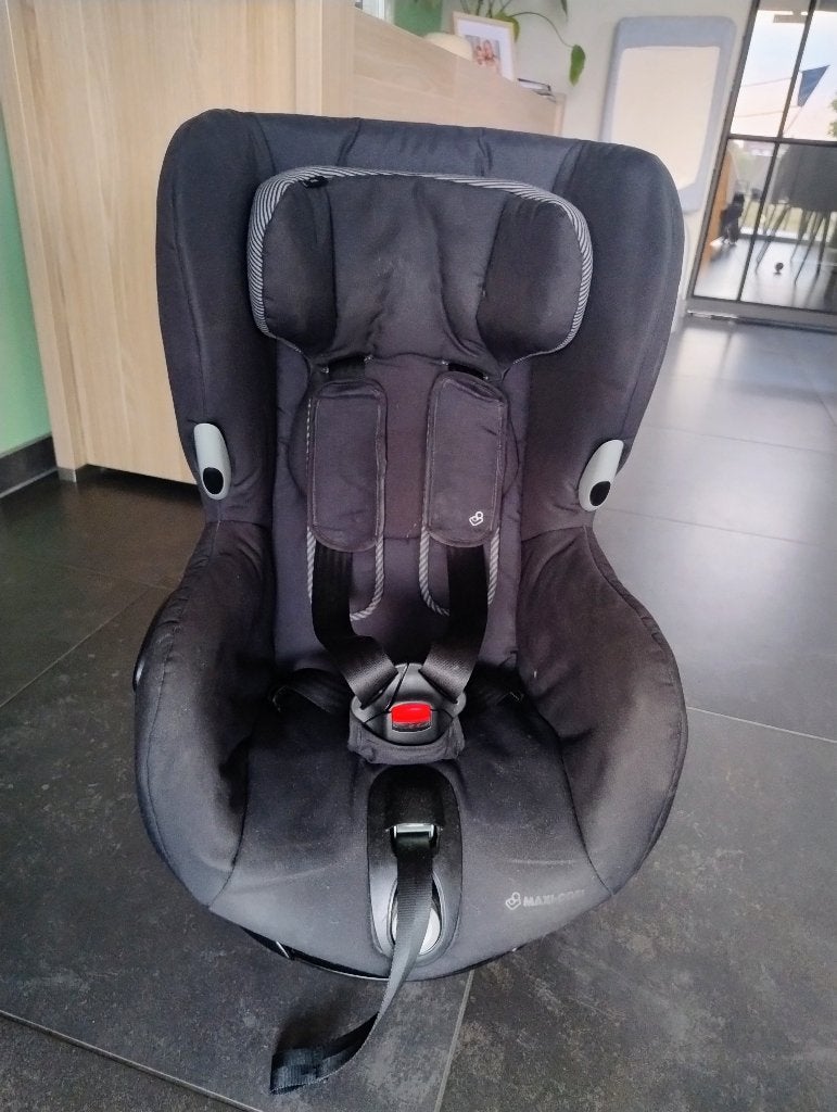Autostoel Maxi Cosi Axiss draaistoel, Ophalen, Verstelbare rugleuning, Maxi-Cosi, Gebruikt