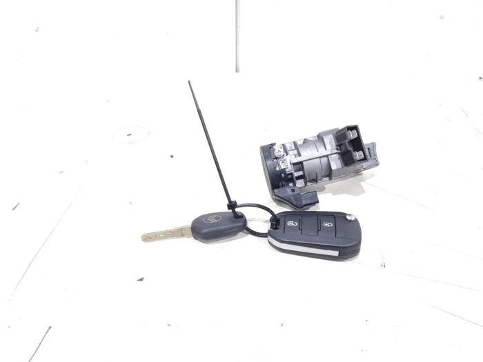 Serrure de contact + clé d'un Citroen E-C3, -, 3 mois de garantie, Utilisé, -