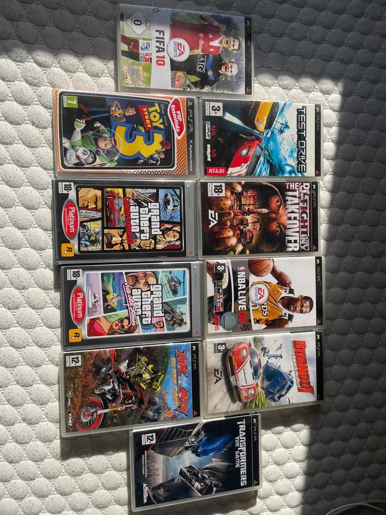 Psp spelletjes, Ophalen of Verzenden, Zo goed als nieuw