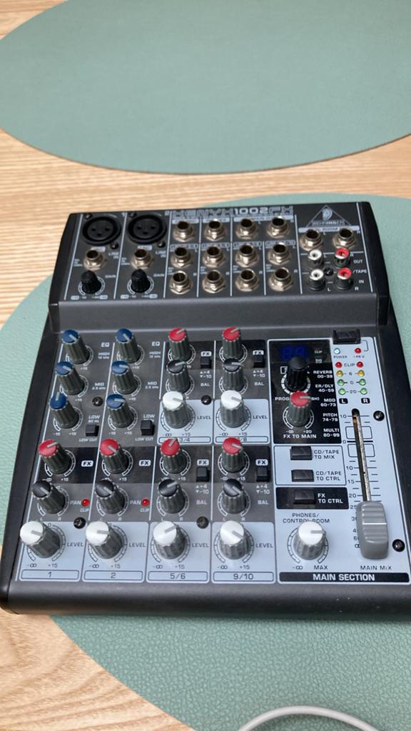 Xenyx 1002 mengpaneel, Muziek en Instrumenten, Ophalen, Zo goed als nieuw