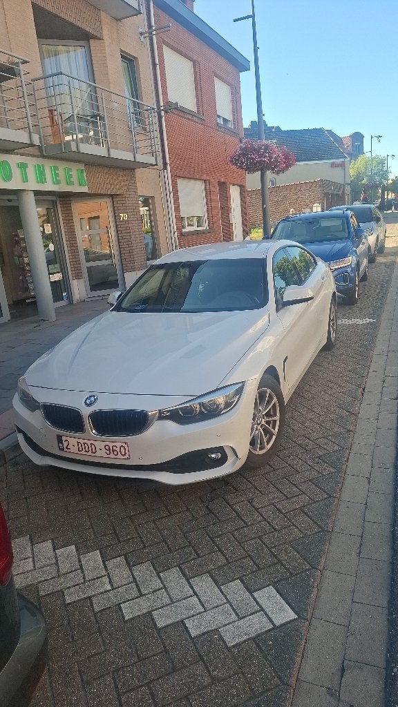 Bmw 418, Automaat, Achterwielaandrijving, Wit, Leder