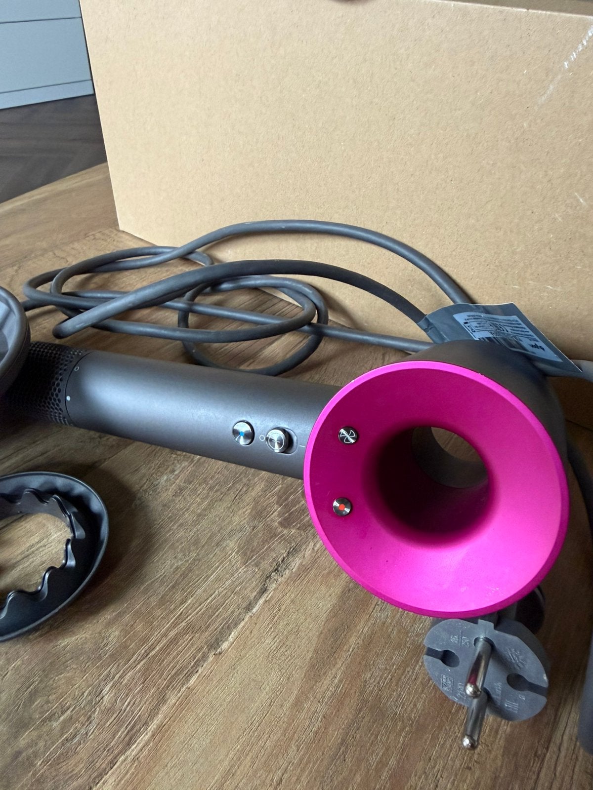 Dyson Supersonic, Enlèvement, Comme neuf, Sèche-cheveux