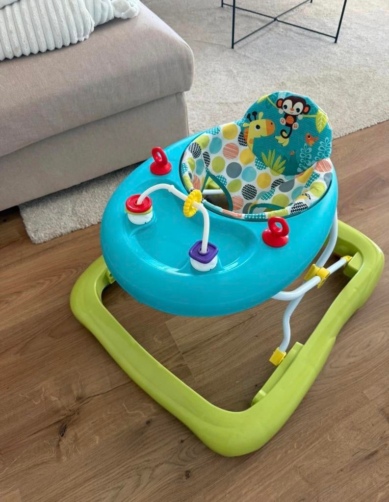 Trotteur bébé comme neuf