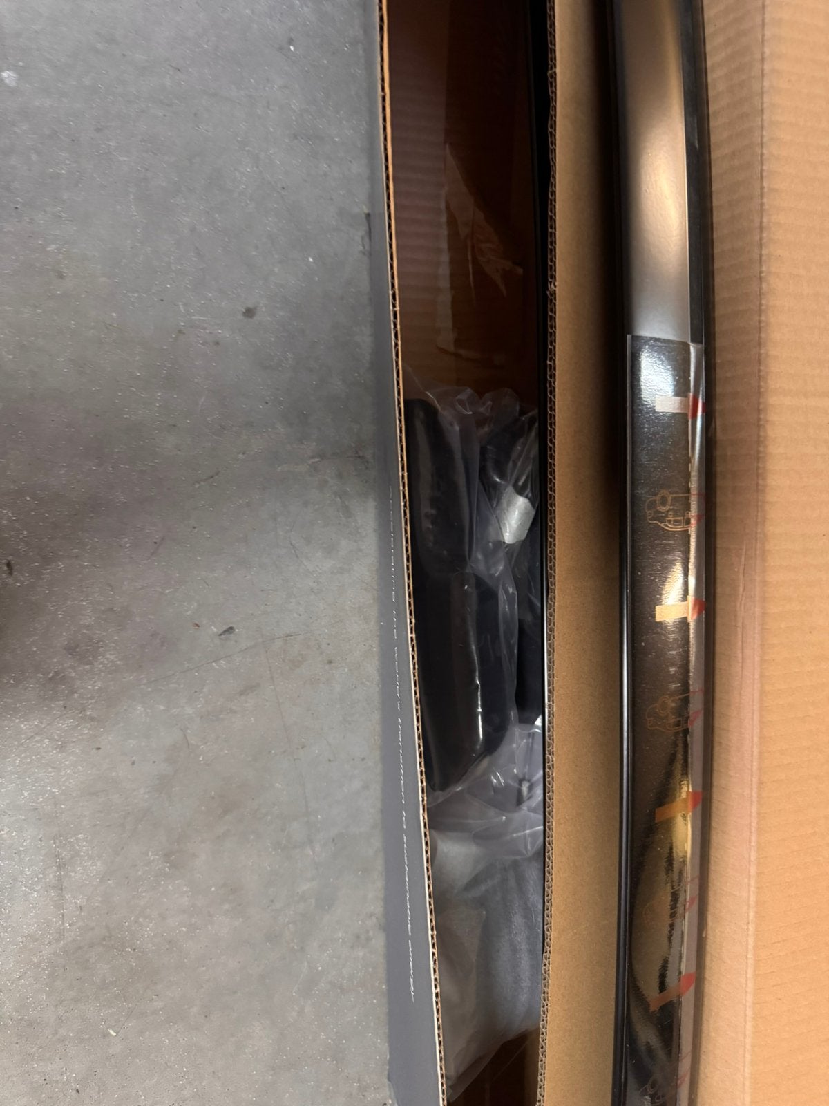 Barres de toit TESLA Y, Auto's, Tesla, Dakrails, Particulier, Model Y, Te koop