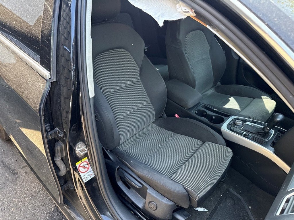 SIEGE AVANT DROIT ( PASSAGER ) Audi A4 Avant (B8), Auto-Union-Straße  1,
85057  Ingolstadt, DE, Info@audi.de, Audi, Utilisé