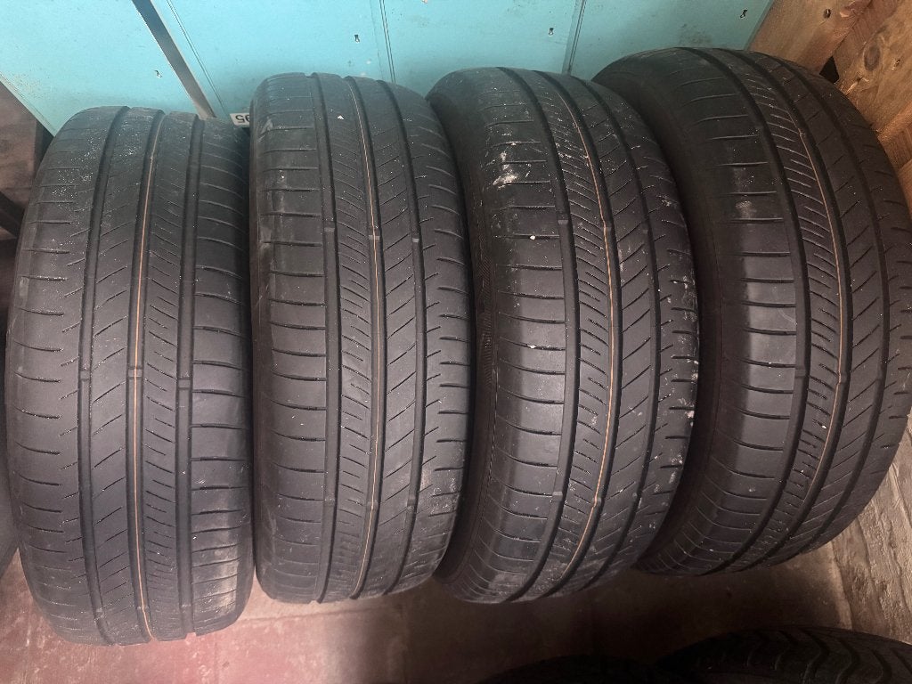 Banden Nexen 205/60 R16 DOT 04/24, Auto-onderdelen, Ophalen, Gebruikt, 16 inch, 205 mm