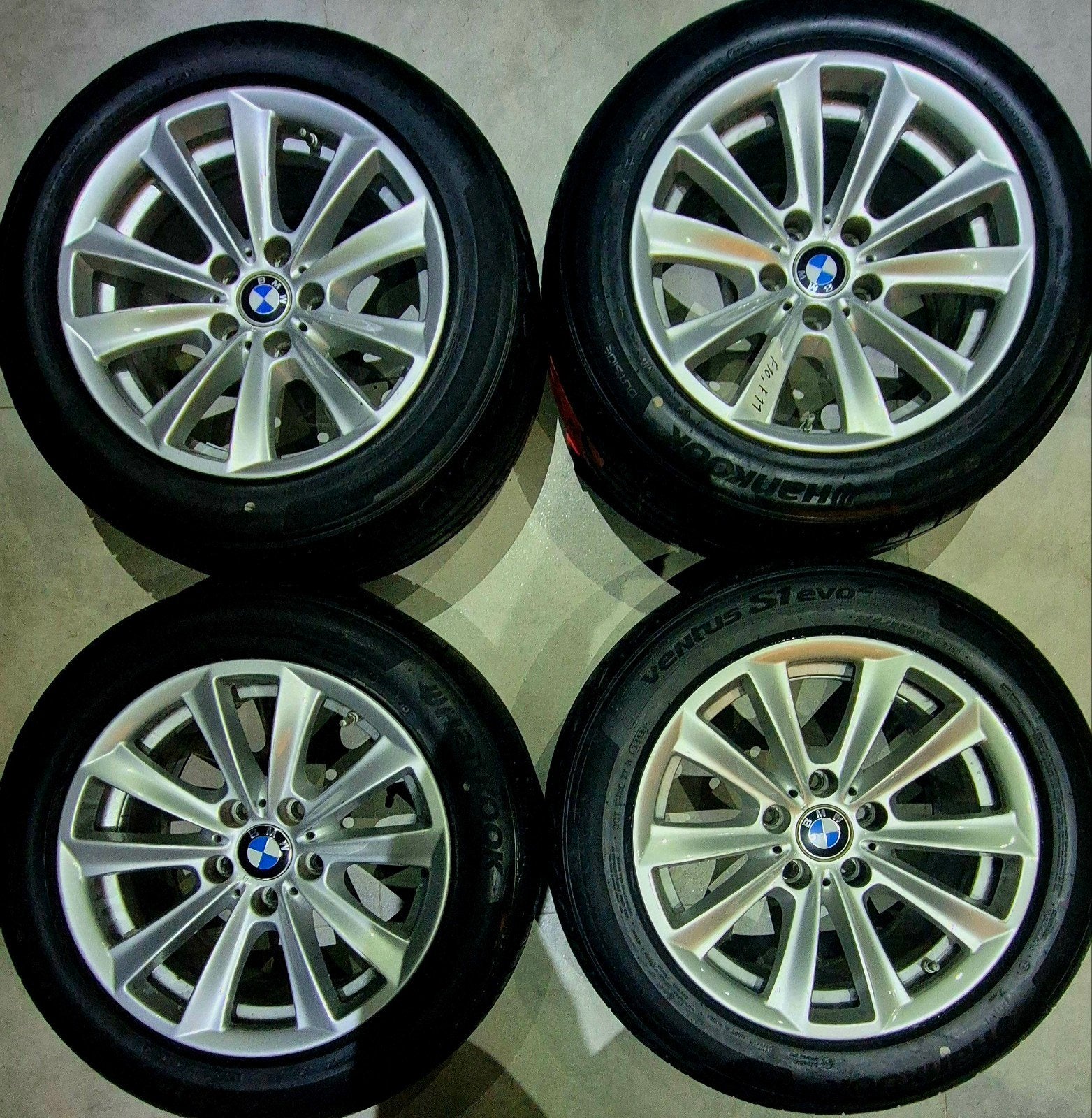 ORIGINEEL BMW F10,F11 VELGEN MET NIEUWE STERBANDEN, Ophalen, Banden en Velgen, 17 inch, Zomerbanden