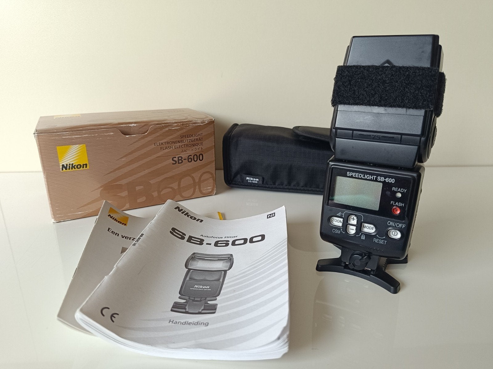 Nikon sb-600, Audio, Tv en Foto, Foto | Flitsers, Draaibaar, Externe flitser, Zo goed als nieuw, Nikon