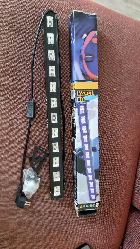 Blacklight LED bar 12x 3W UV LED, Muziek en Instrumenten, Ophalen, Zo goed als nieuw