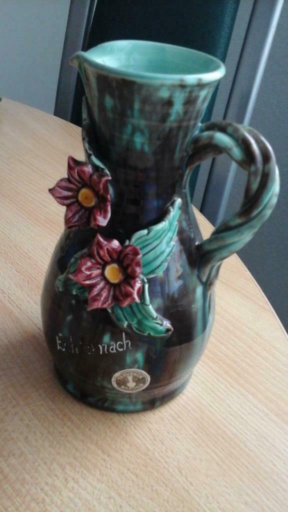 vaas uit Echternach Luxemburg H: 16 cm  Vintage '77, Ophalen of Verzenden, Zo goed als nieuw, Zwart