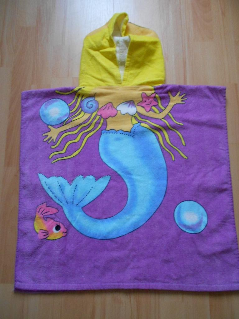 mooie bad cape zeemeermin, Kinderen en Baby's, Kinderkleding | Kinder-zwemkleding, Gebruikt, Meisje, Overige maten, Ophalen of Verzenden
