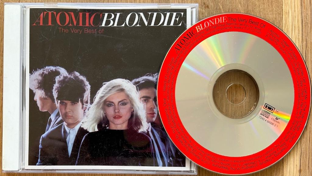 BLONDIE - Atomic: The very best of Blondie ( CD; 21 tracks ), CD & DVD, CD | Rock, Comme neuf, Pop rock, Enlèvement ou Envoi