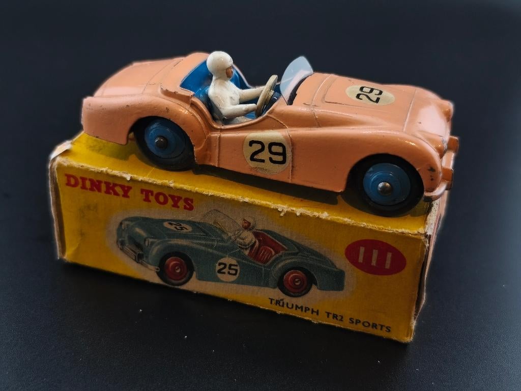 DINKY TOYS UK TRIUMPH TR2 SPORT REF 111, Hobby & Loisirs créatifs, Voitures miniatures | 1:43, Utilisé, Voiture, Dinky Toys, Enlèvement ou Envoi